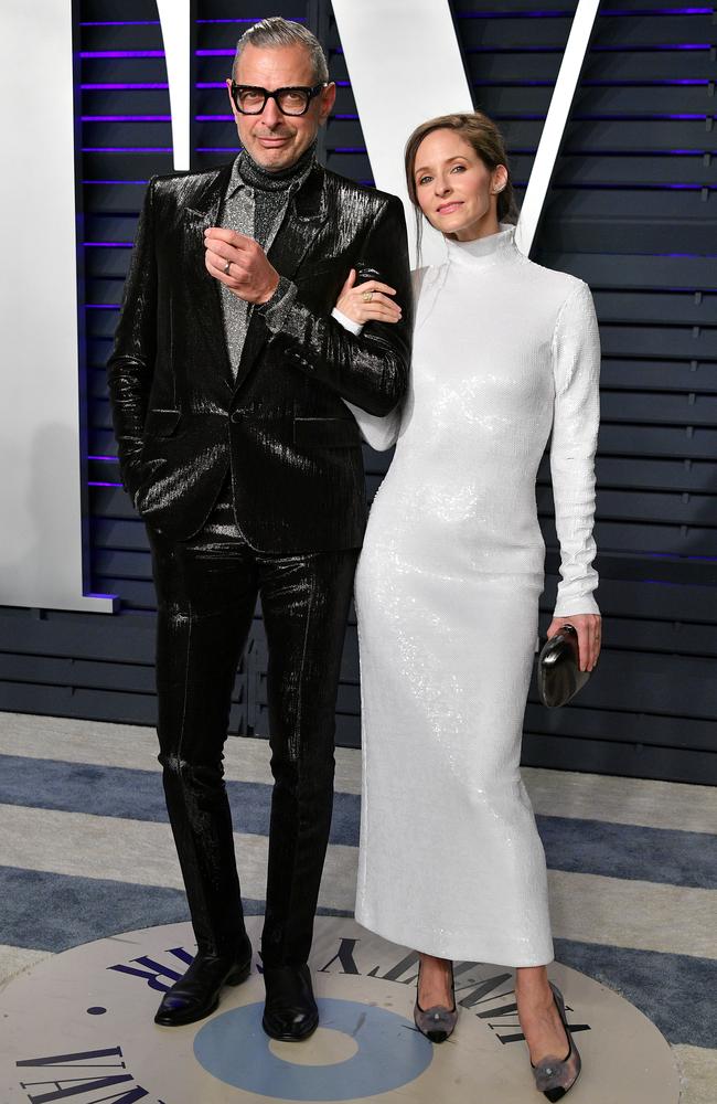 Jeff Goldblum (L) and Emilie Livingston attend the 2019 Vanity Fair Oscar Party hosted by Radhika Jones at Wallis Annenberg Center for the Performing Arts on February 24, 2019 in Beverly Hills, California. (Photo by Dia Dipasupil/Getty Images)