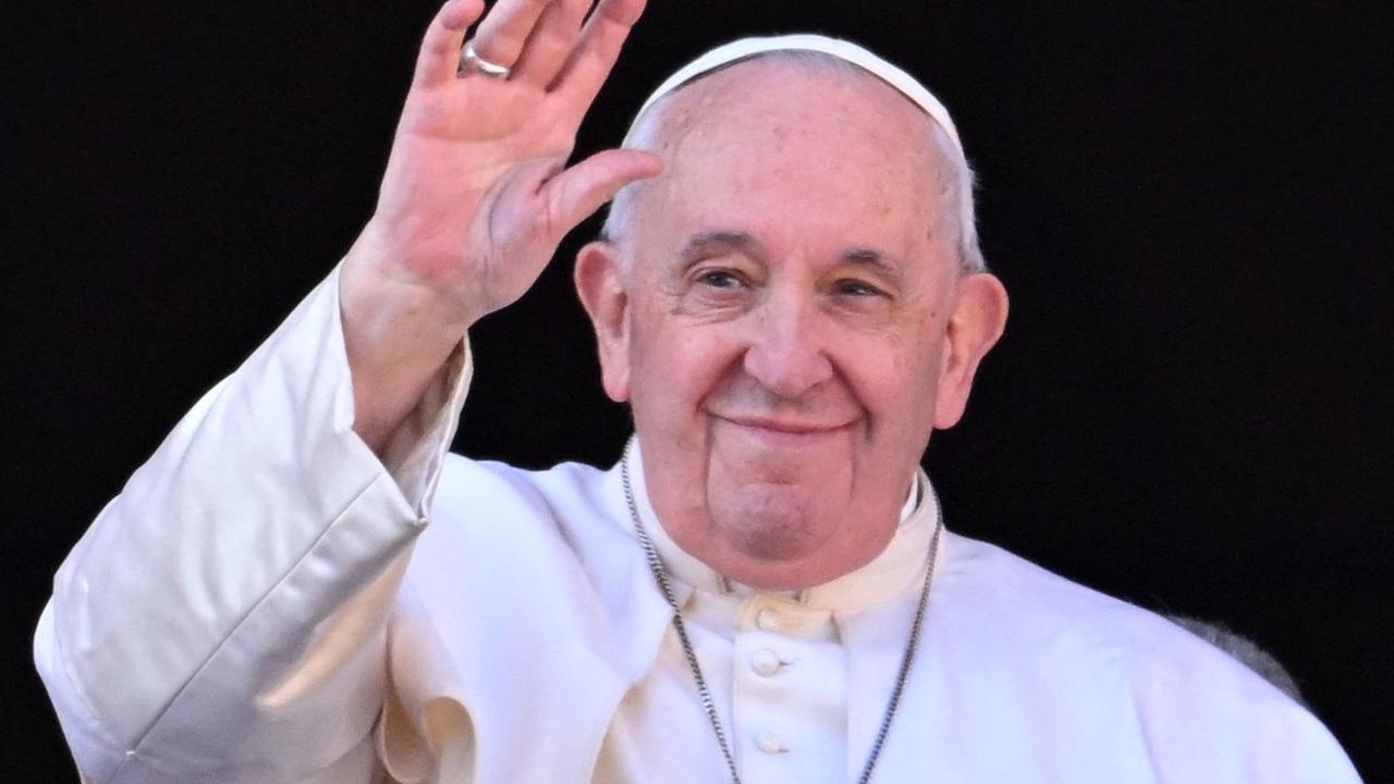 Pope Says Priests Can Now Bless Same-sex Couples But Vatican Stops ...