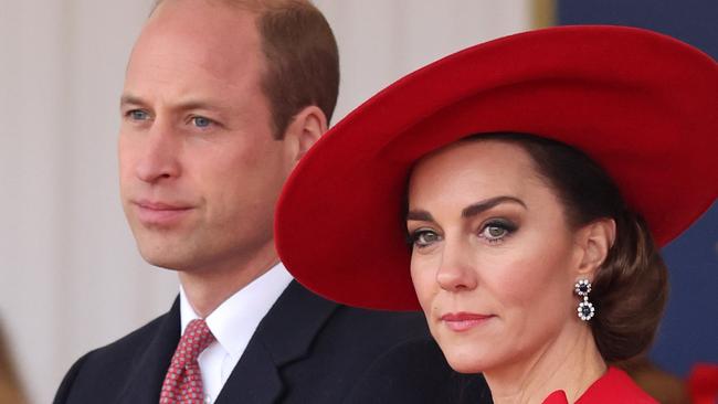 LONDON, ENGLAND - NOVEMBER 21: Prince William, Prince of Wales and Catherine, Princess of Wales attend a ceremonial welcome for The President and the First Lady of the Republic of Korea at Horse Guards Parade on November 21, 2023 in London, England. King Charles is hosting Korean President Yoon Suk Yeol and his wife Kim Keon Hee on a state visit from November 21-23. It is the second incoming state visit hosted by the King during his reign. (Photo by Chris Jackson - WPA Pool/Getty Images)