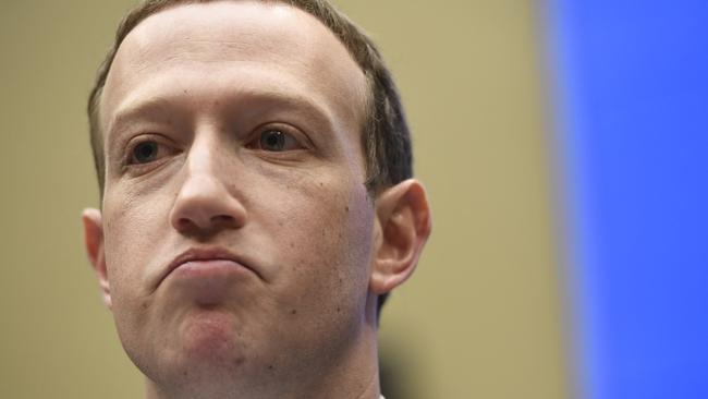 Facebook CEO and founder Mark Zuckerberg testifies during a US House Committee on Energy and Commerce hearing about Facebook on Capitol Hill in Washington, DC, April 11, 2018. (Photo by SAUL LOEB / AFP)