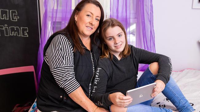 Rayleen Hall has taken steps to safeguard daughter Stephanie’s online life and manage her screen time. Picture: Sarah Matray