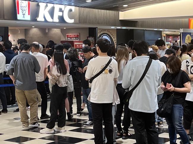 KFC lines in October. Picture: Chantelle Francis / news.com.au