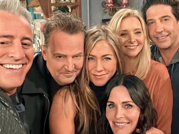 Matt LeBlanc, left, Matthew Perry, Jennifer Aniston, Courteney Cox, front, Lisa Kudrow and David Schwimmer. Picture: Friends