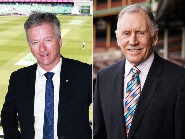 (L-R) Steve Waugh and Ian Chappell.