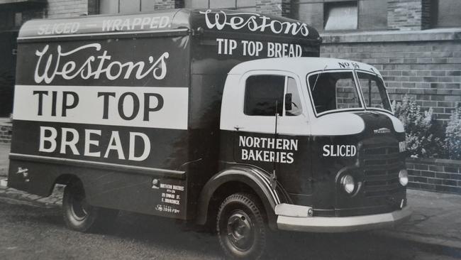 An old Tip Top bread van.