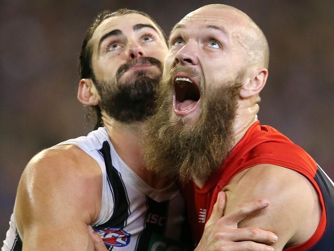 Brodie Grundy (left) probably got the better of Max Gawn. Pic: Michael Klein