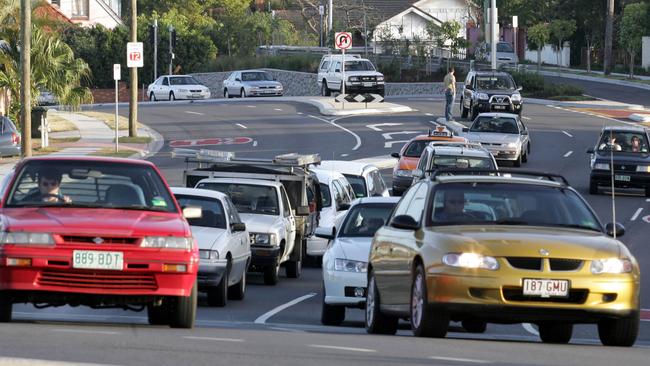 Traffic on Waterworks Rd at .