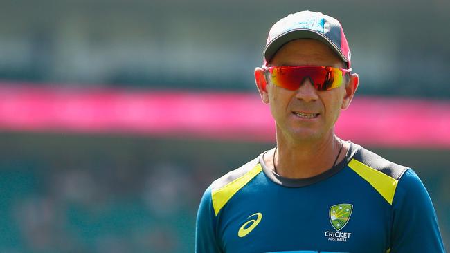 Australia coach Justin Langer relies on Dene Hills’ mastery of numbers. Picture: Jeremy Ng/AFP