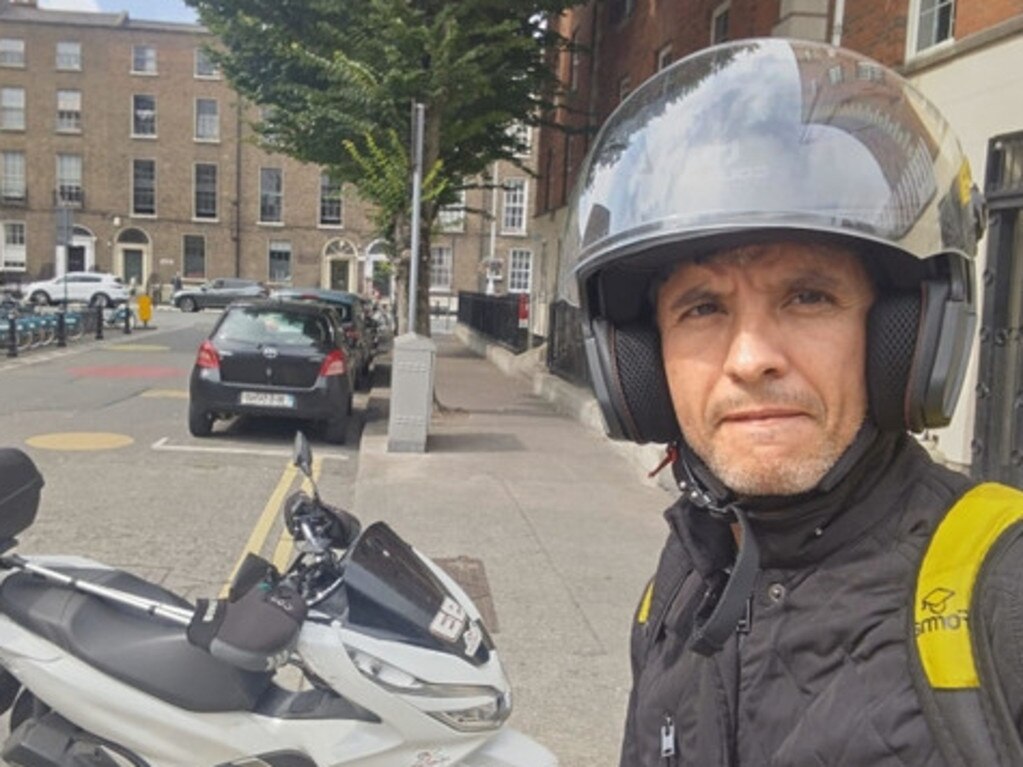 Deliveroo rider Caio Benicio is being hailed a hero for his actions. Picture: @thejournal_ie Twitter