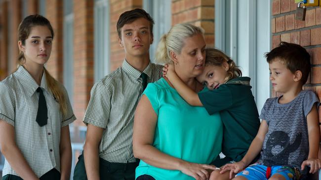 08 March 2016 Townsville, Qld - Darelle Baker with children Bradley, 18, Maddie, 14, Poppi-Ann, 5 and Chase, 4. Darelle's husband Nathan who was an apprentice fitter & turner at Queensland Nickel was sacked in the first round of job cuts - Photo: Cameron Laird (Ph: 0418 238811 cameron@cameronlaird.com)