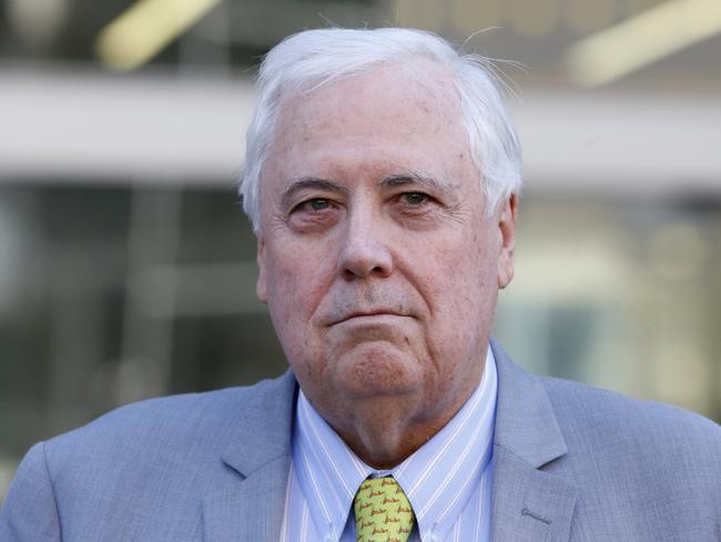 Clive Palmer speaks to the media during the lunch break from the Supreme Court in Brisbane, Friday, September, 15, 2017. The court heard Palmers elusive nephew is being paid more than $8000 a fortnight by one of his companies. (AAP Image/Regi Varghese) NO ARCHIVING