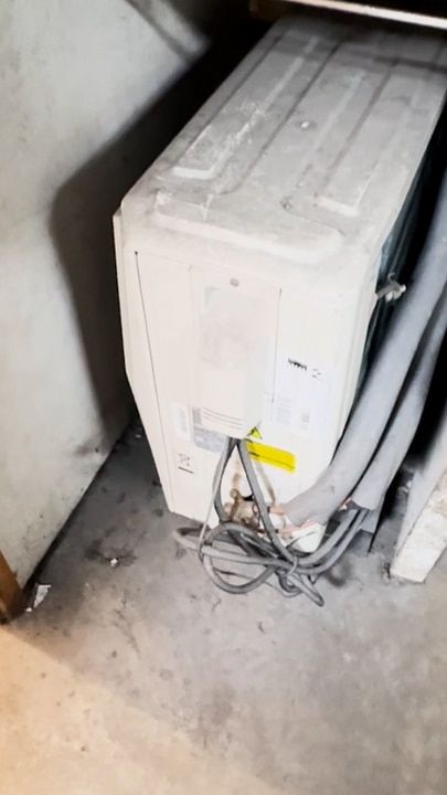 Customer dudded by two free hot water systems