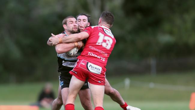 Terrigal’s Elih Jackson on the charge. Picture: Sue Graham