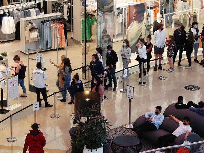 Busy scenes at Chadstone Shopping centre as the restrictions ease and customers can come through the doors again.  Picture Rebecca Michael.