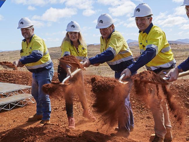 Fortescue Metals chief executive Elizabeth Gaines (2nd left) and chairman Andrew Forrest (centre) at the the $1.7bn Eliwana iron ore mine in Western AustraliaSource: company