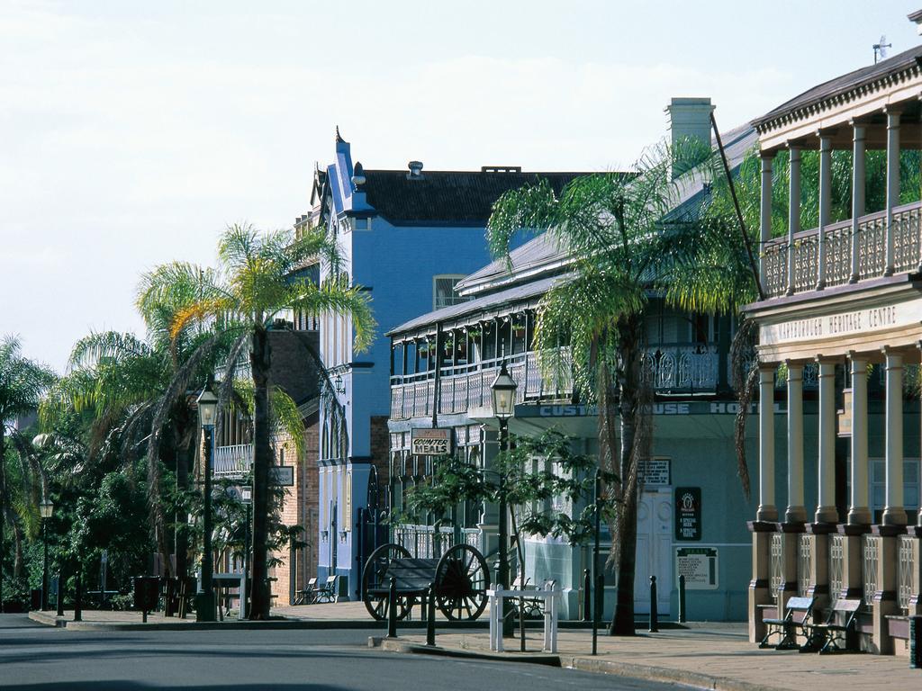 the-best-country-towns-in-queensland-5-charming-towns-to-visit-the