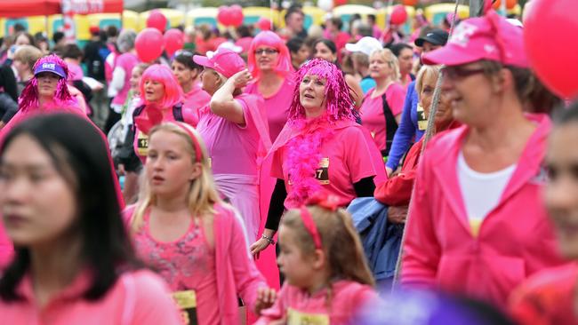 Hundreds Run In Mothers Day Classic In Adelaide The Advertiser
