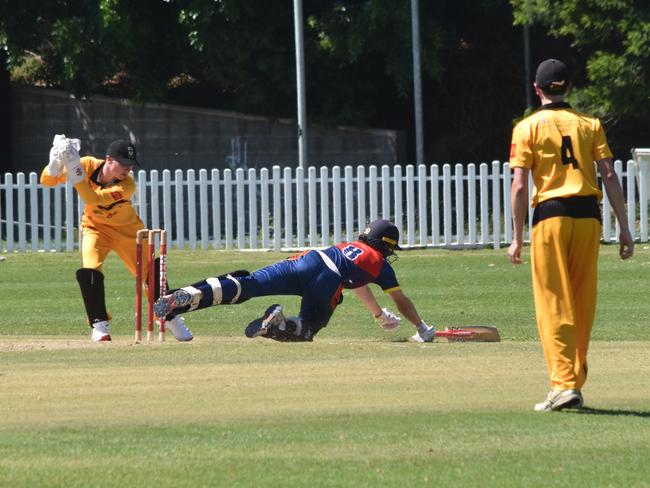 Hugh Taylor struggles to make his ground. Picture: Sean Teuma