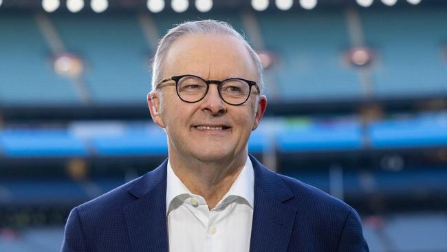 Albanese makes final pitch to voters on election day