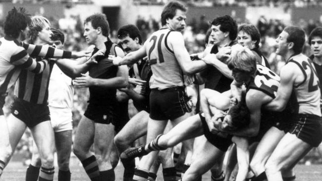 A melee in first 90 seconds of the 1985 semi final between Hawthorn and Essendon.