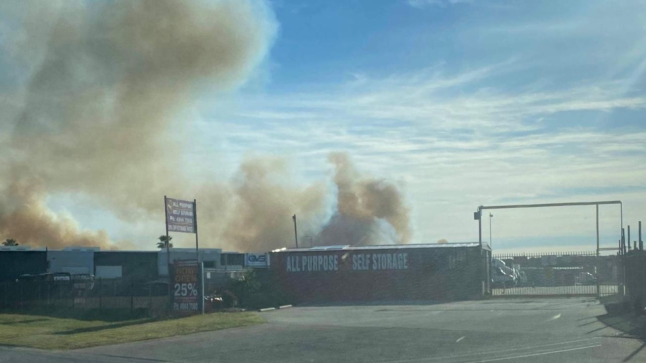 Redhead fire: Wind change hazard reduction burn sends embers to start ...