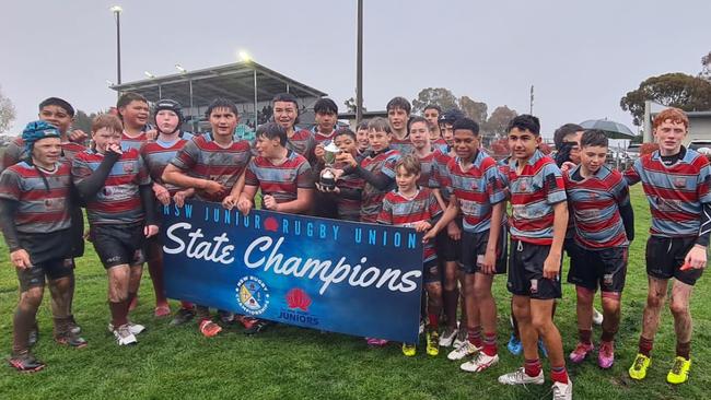 Under 13 plate winners Southern Districts at Orange where snow made the conditions especially tough. Picture: Supplied