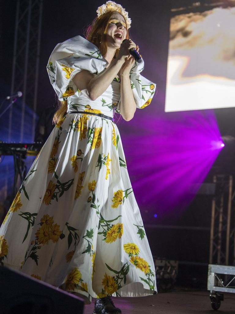Friday nights headline act Vera Blue performs at the Toowoomba Carnival of Flowers Festival of Food and Wine. Friday, September 9, 2022. Picture: Nev Madsen.