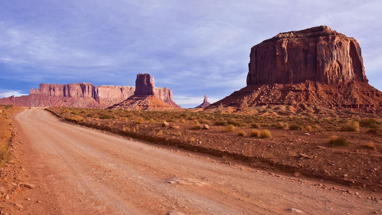 Arizona is alone in the continental US in not adopting daylight saving, but Navajo territory within Arizona does observe the clock change.