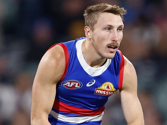 ADELAIDE, AUSTRALIA - APRIL 06: Bailey Dale of the Bulldogs in action during the 2024 AFL Round 04 match between the Western Bulldogs and the Geelong Cats at Adelaide Oval on April 06, 2024 in Adelaide, Australia. (Photo by Michael Willson/AFL Photos via Getty Images)