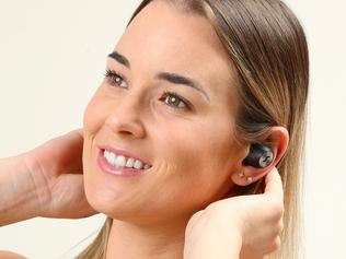 NEW OFFER: Wireless earbuds with your subscription