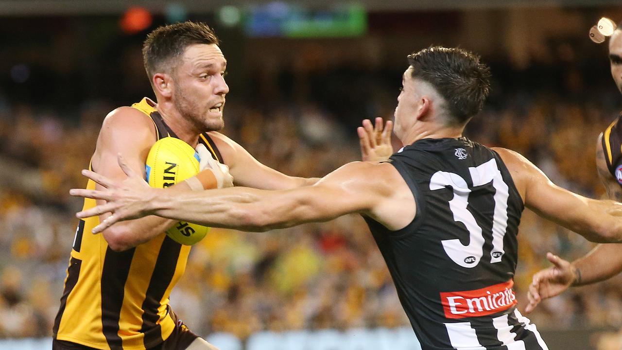 Jack Gunston’s Hawthorn is anticipating a lift in intensity from Brayden Maynard’s Collingwood. Picture: Michael Klein