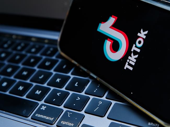 SYDNEY, AUSTRALIA - NewsWire Photos MARCH 9th, 2023: TIK TOK Generic Pics.Push for TikTok to be banned - Calls to ban the viral video app are gaining steam after the FBI raised the alarm that the Chinese government could access user data.Picture: NCA NewsWire / Tim Pascoe