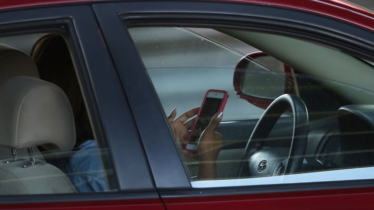 Phones and seat belts targeted with Victoria's new hi-tech cameras