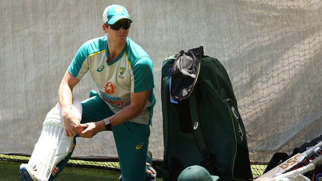 Steve Smith trained well in the nets despite a back problem. Picture: Getty Images