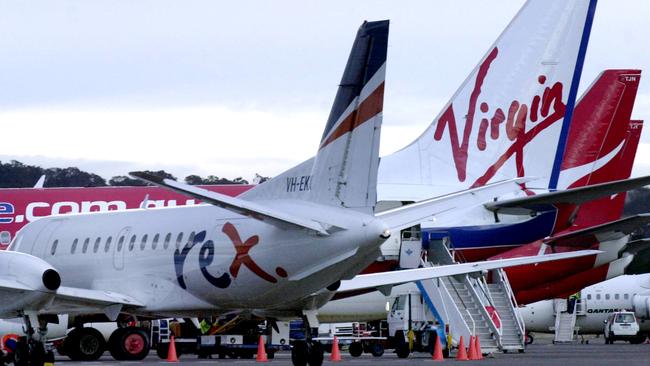 Rex Airlines will continue six-weekly flights to regional SA amid the coronavirus pandemic after receiving Federal Government assistance. It comes as Virgin is placed into voluntary administration.