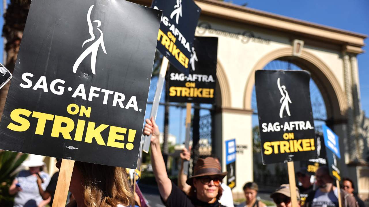 Hollywood strike comes to an end after sides come to tentative agreement Sky News Australia