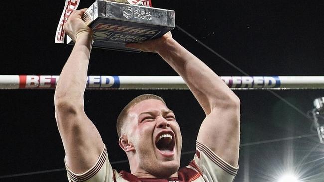 Morgan Smithies, celebrating Wigan’s grand final win, has joined Canberra for the next three seasons.