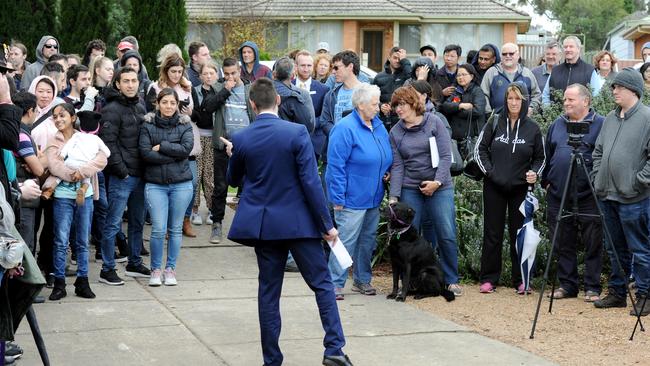 Properties were selling $100,000s beyond price guides during Chatfield’s hunt. Picture: Andrew Henshaw