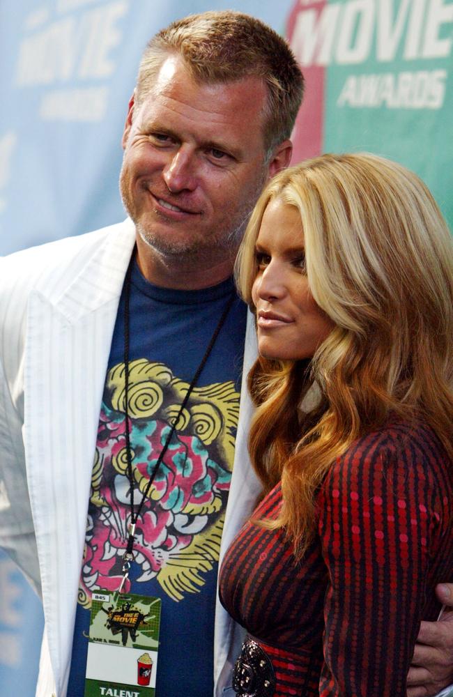 Jessica and Joe Simpson at the 2006 MTV Movie Awards. Picture: AP Photo/Matt Sayles