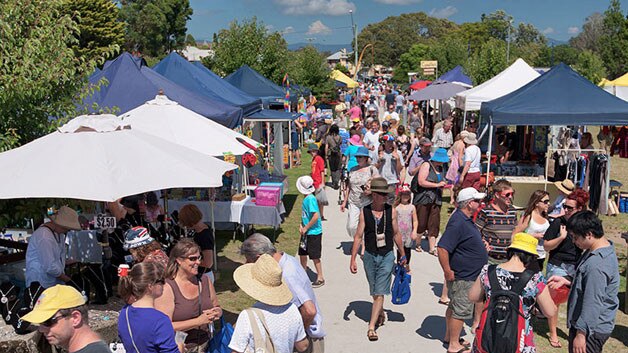 It’s well worth stopping in to the local Moruya markets for fresh produce and local nick-nacks.