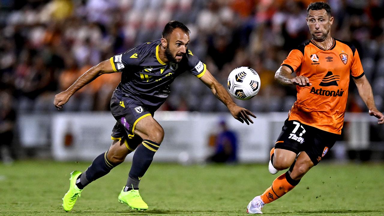 A-League: Roar beat Macarthur   — Australia's leading news site