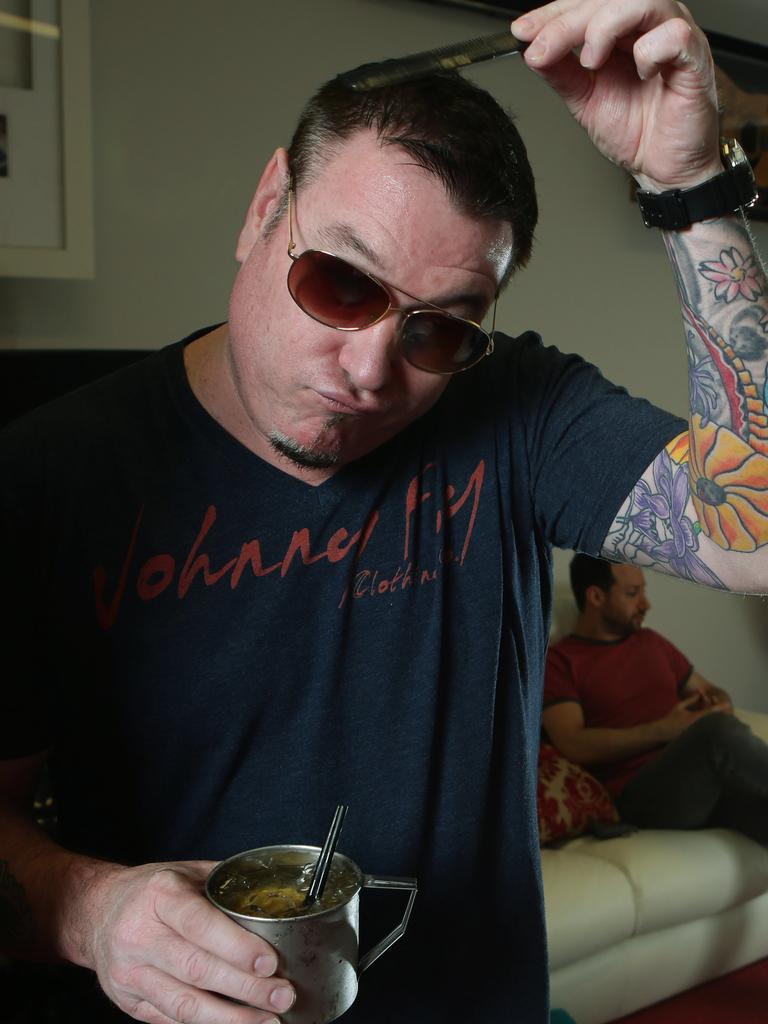 Smash Mouth's Steve Harwell on hiatus due to heart issues