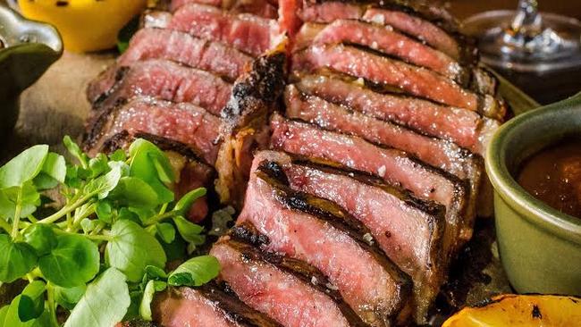 Where can you get the best steak on the Gold Coast? We have the ultimate list right here!