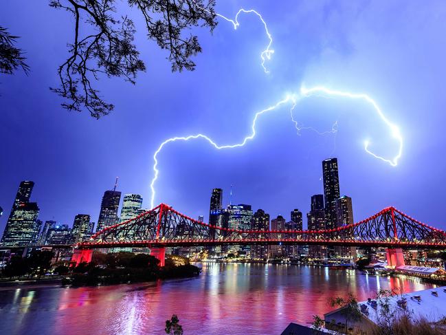 Lightning from the thunder storms pictured passing over the Story Bridge in Brisbane, 28th of October 2020.  (Image/Josh Woning)