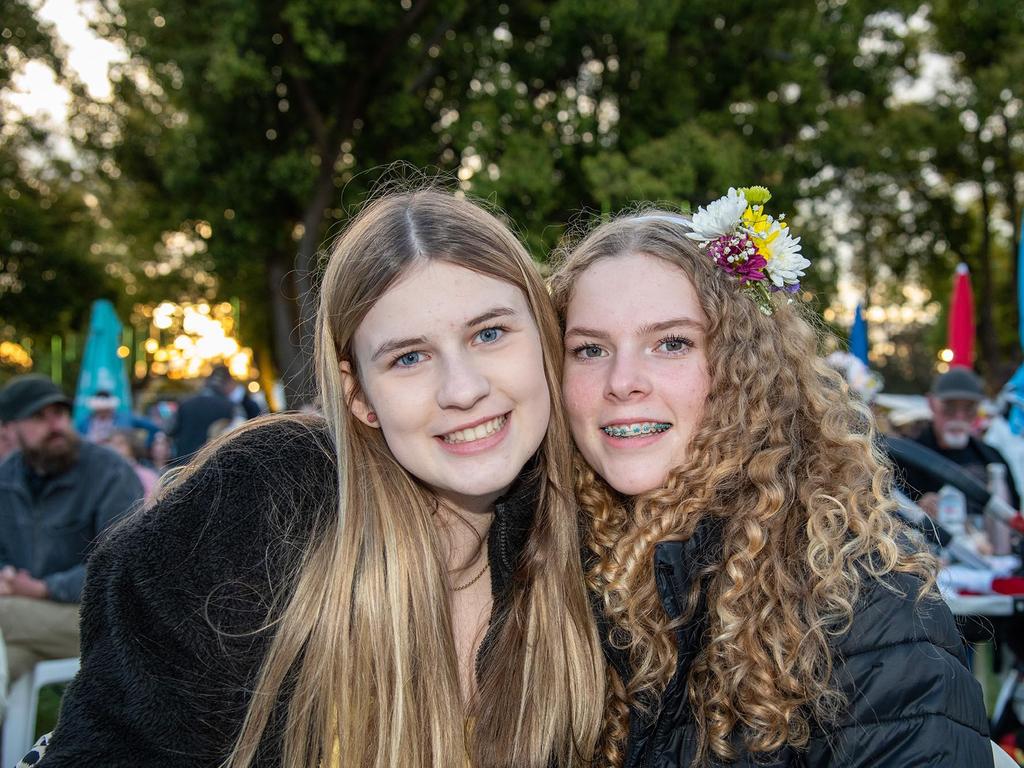 Chloe Laurence and Ava Jounquay. Festival of Food and Wine, Queens Park, Toowoomba Carnival of Flowers. Saturday September 10, 2022 Picture: Bev Lacey