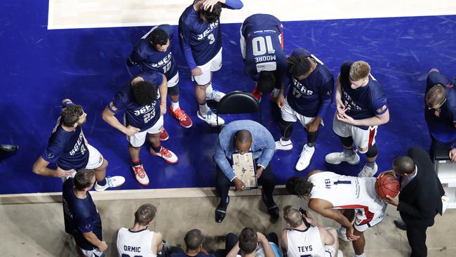 The 36ers return to the winners list coincided with a visit from a sports psychologist. (AAP Image/Kelly Barnes)