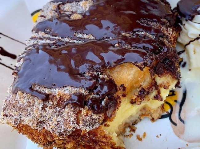 he deep fried vanilla slice at Banana Boogie Bakery. Image: @imhungrymax / Instagram