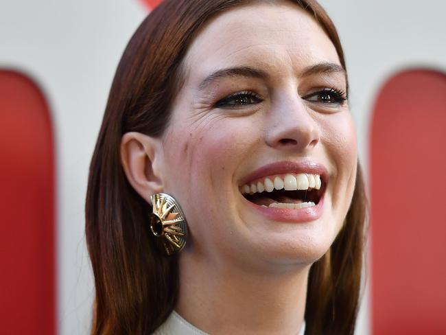 US actress Anne Hathaway attends the World Premiere of OCEANS 8 June 5, 2018 in New York. OCEAN’S 8 will be released nationwide on June 8, 2018.  / AFP PHOTO / ANGELA WEISS