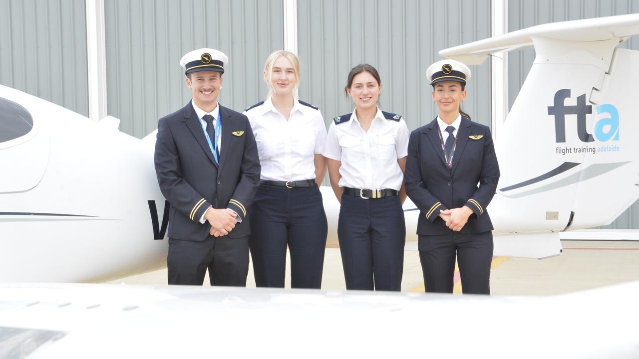 FTA pilot academy Toowoomba and Qantas award scholarships to Allegra ...