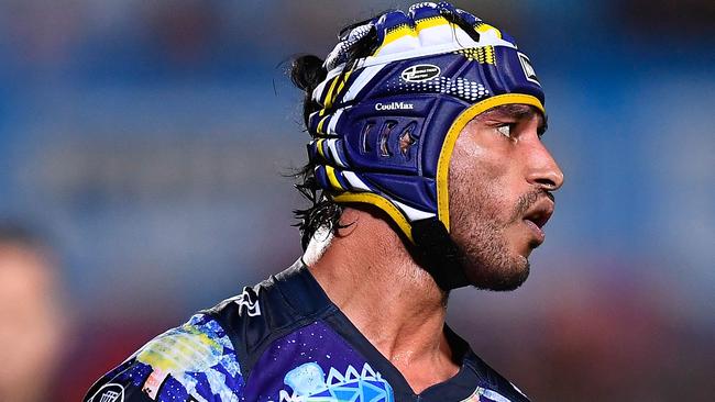 TOWNSVILLE, AUSTRALIA - JULY 21: Johnathan Thurston of the Cowboys reacts to a referee call during the round 20 NRL match between the North Queensland Cowboys and the Canterbury Bulldogs at 1300SMILES Stadium on July 21, 2016 in Townsville, Australia. (Photo by Ian Hitchcock/Getty Images)